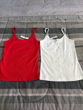 Bundle of 2 J Crew Rib Tanks XS